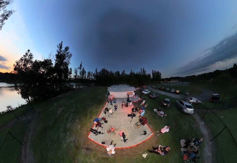 Dark Sky Environment for Optimal Viewing