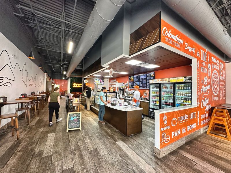 Mecatos Bakery & Café (Ocoee)