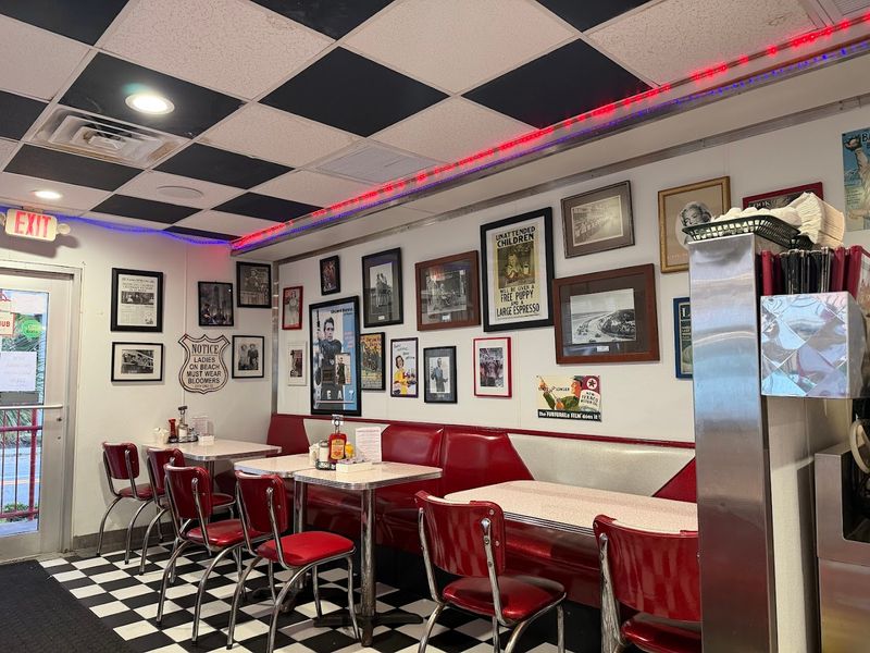 Starlite Diner (Daytona Beach)
