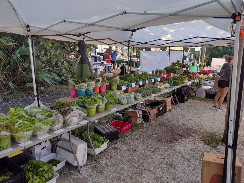 Sanibel Island Farmers Market (Sanibel)