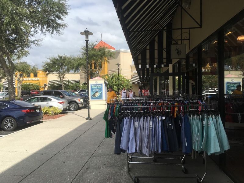 The Renovated Food Court Nobody Talks About