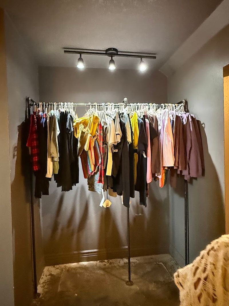 Prices That Shame Other Thrift Chains