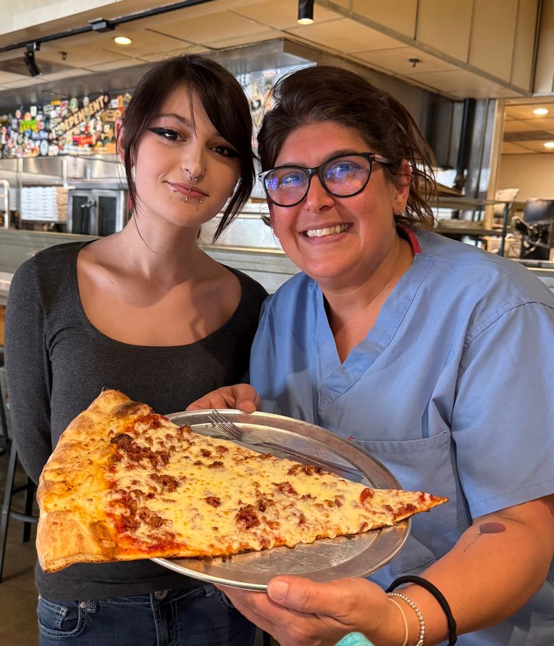 Lazy Moon Pizza (Orlando)