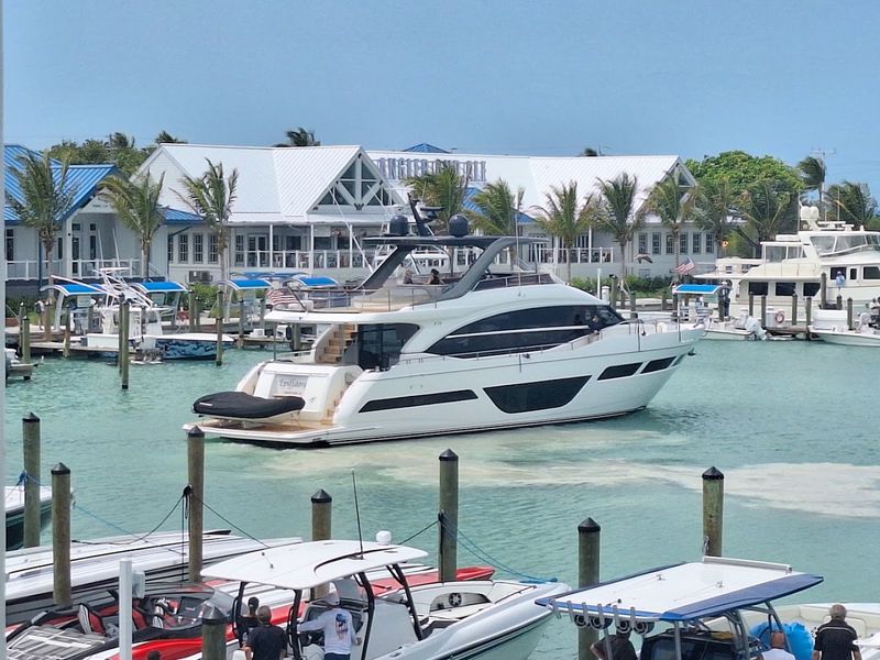 Hawks Cay Resort (Duck Key)