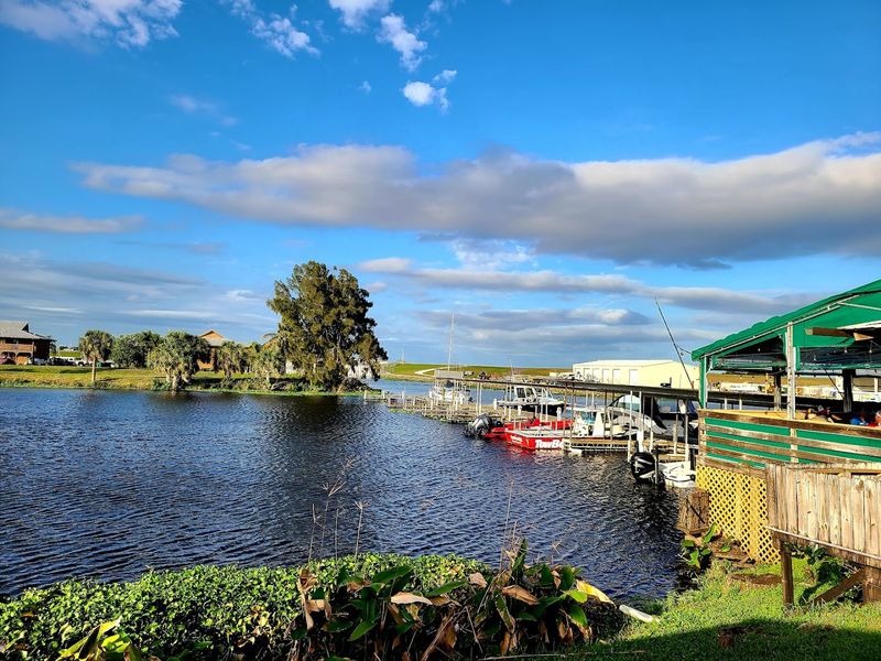 Scotty's Tiki Bar at Roland Martin Marina (Clewiston)