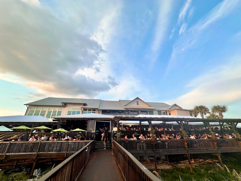 Runaway Island Beach Bar & Grill – Panama City Beach