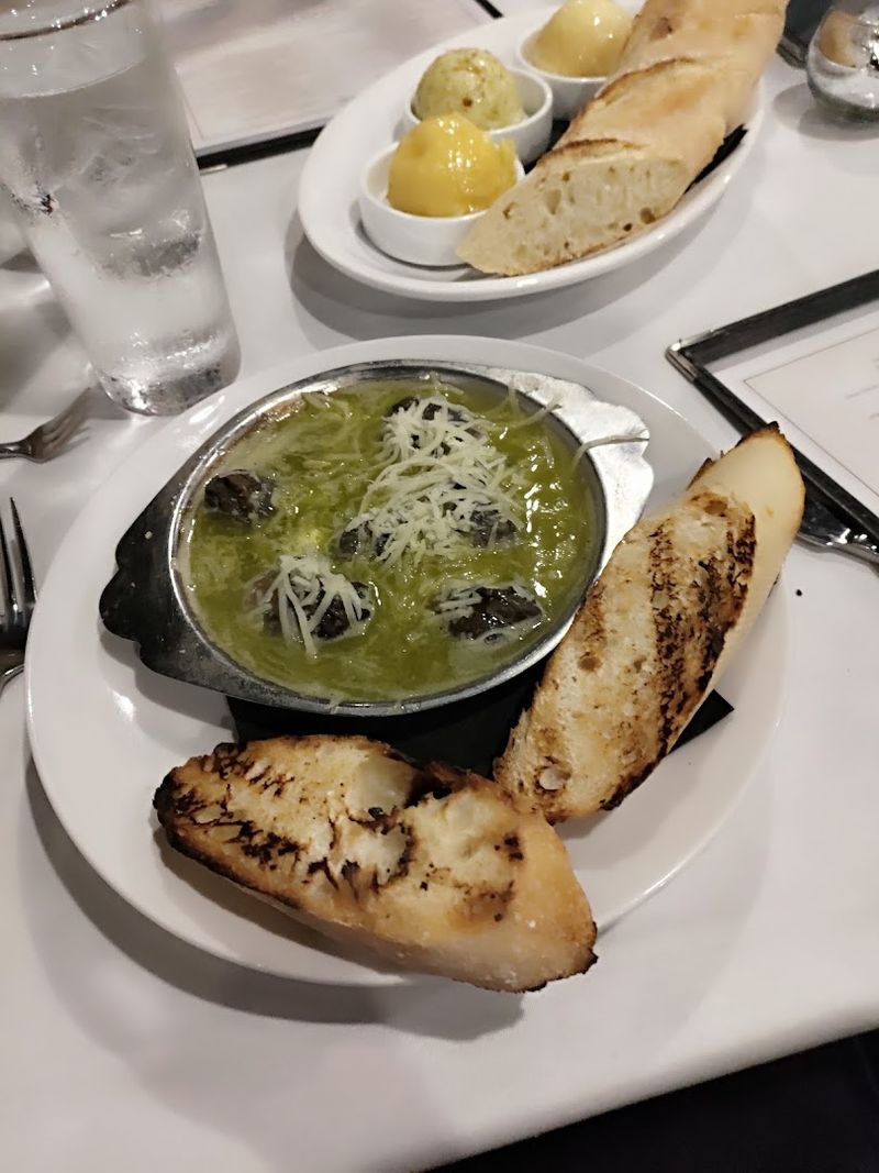 Parlor House Bistro