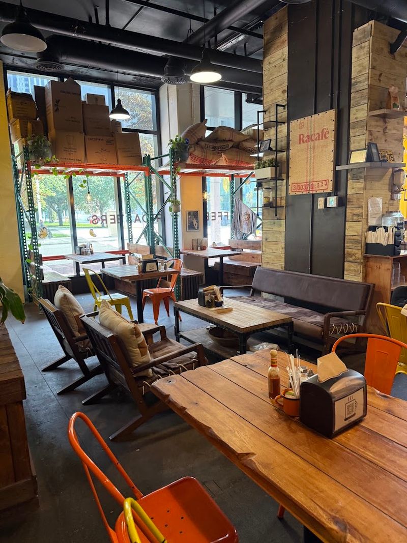 Macondo Coffee Roasters (Miami)