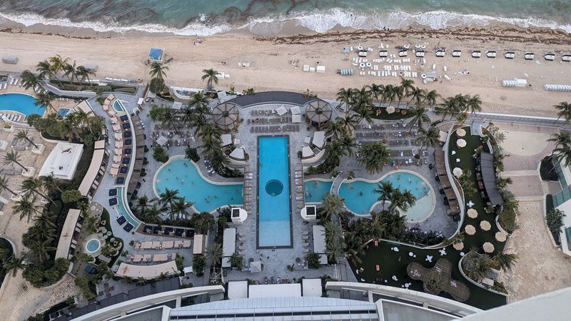 The Diplomat Beach Resort, Hollywood