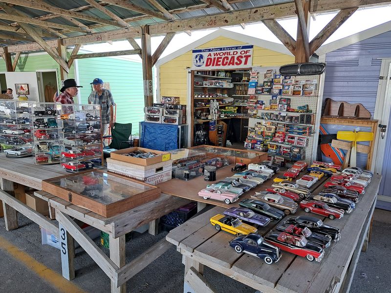 Webster Westside Flea Market (Webster)