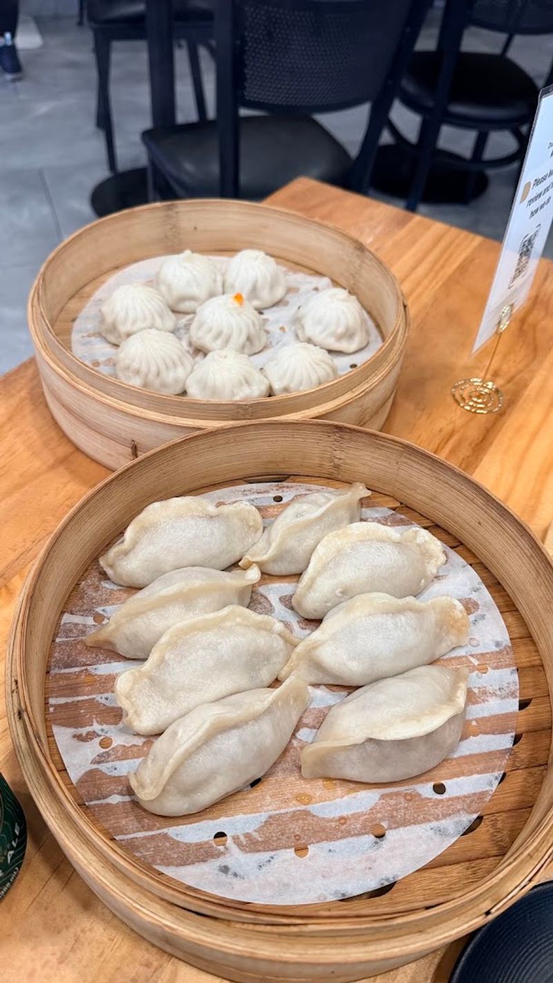 The Shanghai Soup Dumplings That Live Up to the Hype
