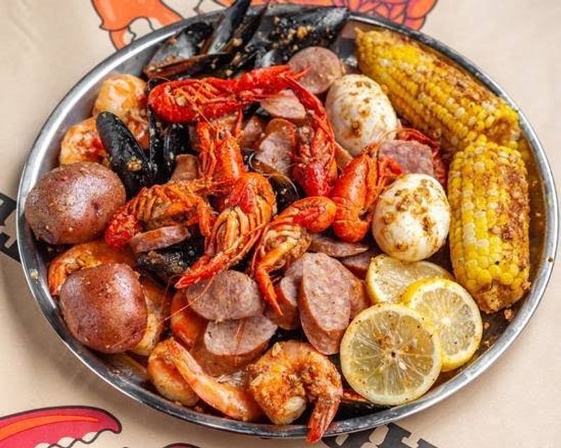 192 Crab & Lobster Juicy Seafood and Bar Restaurant (Kissimmee)