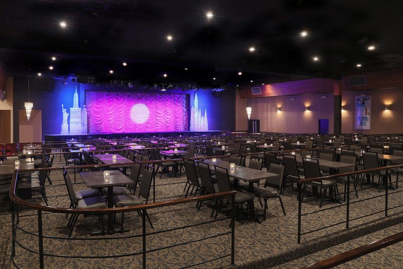 Broadway Palm Dinner Theatre (Fort Myers)