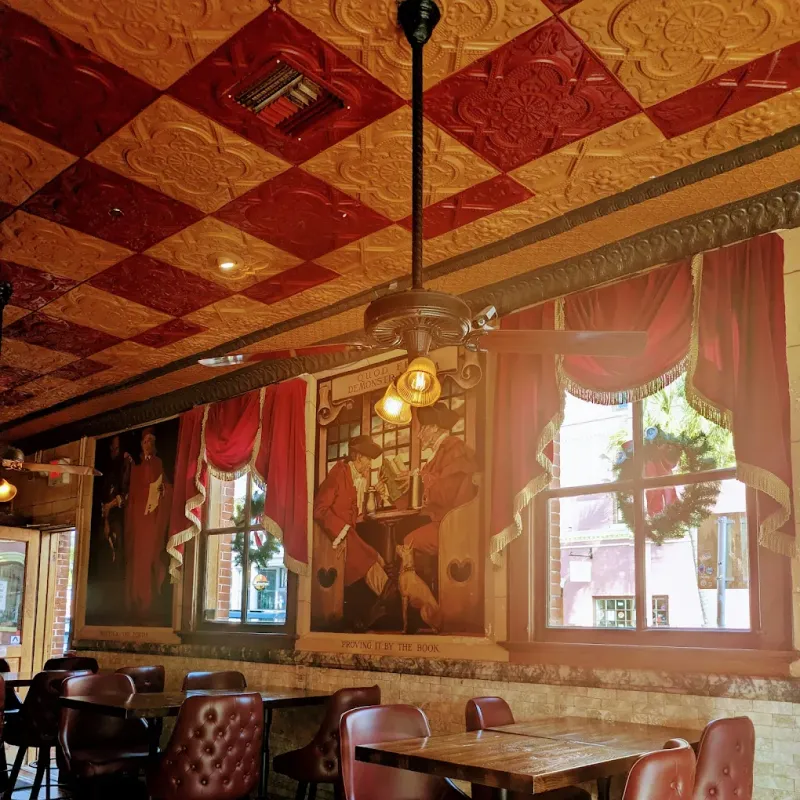 Live Music That Brings the Energy