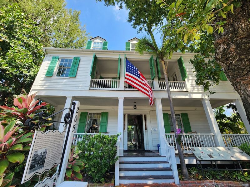 A Wrecker Captain's Home with Surprising Elegance