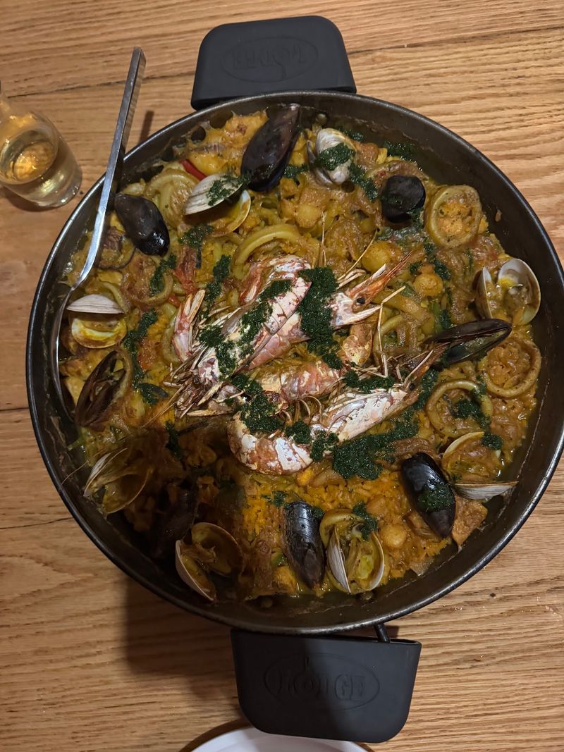 El Carajo International Tapas & Wines (Miami)