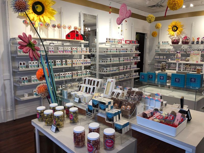 Candy-Making Classes Where Things Get Hands-On