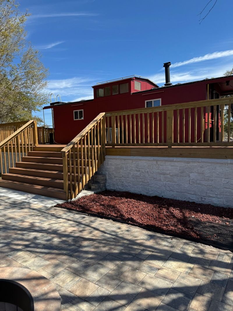 N&R Railroad Caboose Getaway (Kenansville)