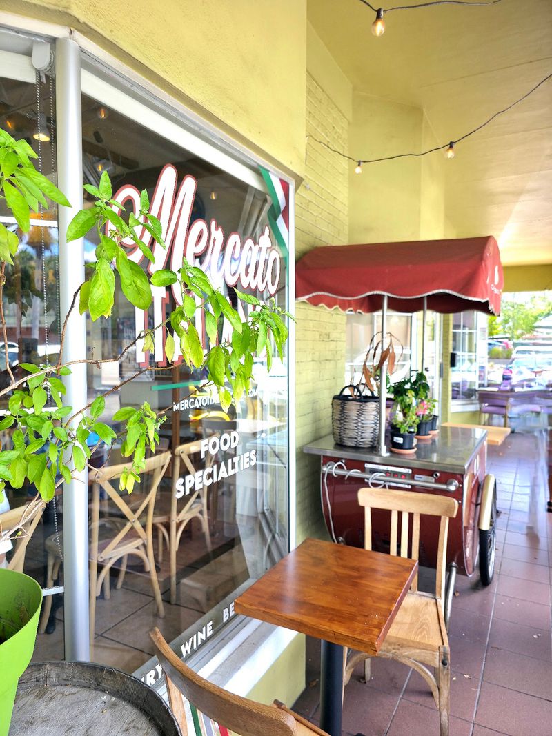 Welcoming Atmosphere and Family-Owned Hospitality