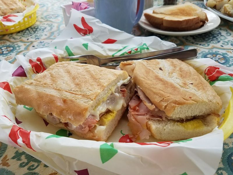 Mama D's Restaurant (Lake Wales)