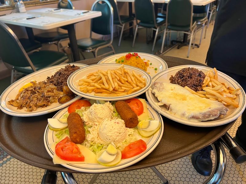 Versailles Restaurant (Miami)