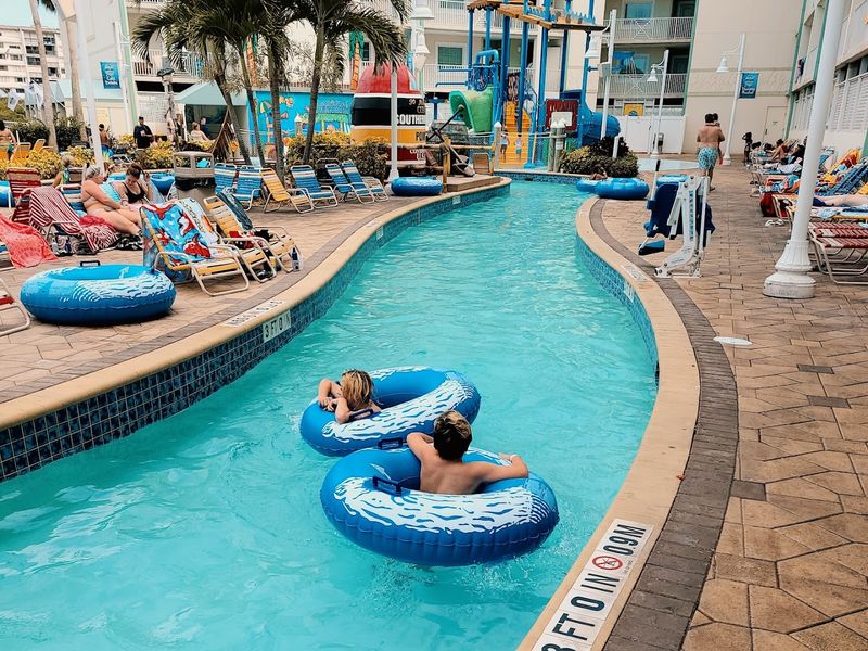 Splash Harbour Water Park (Indian Rocks Beach)