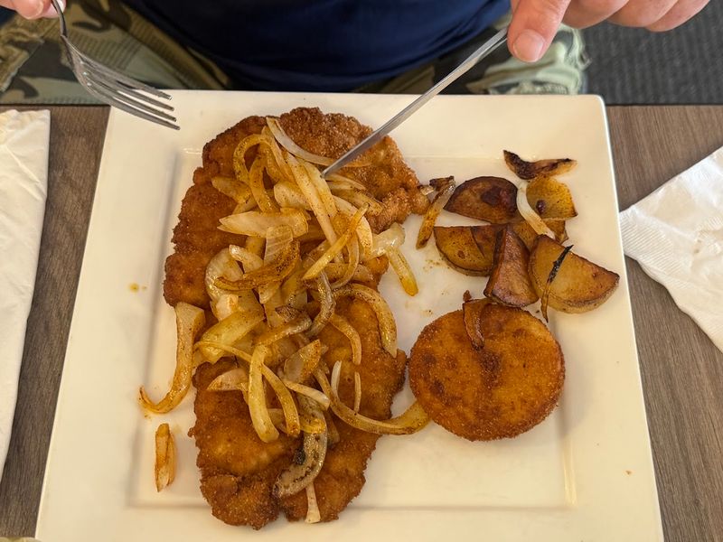 Schnitzel House (Fort Myers Beach)