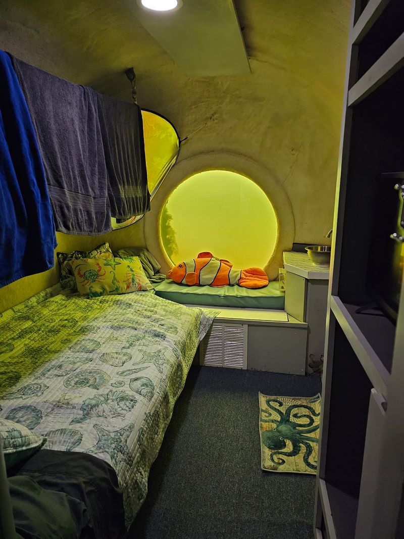 10 Strangest Places To Stay Overnight In Florida, Including One Completely Underwater