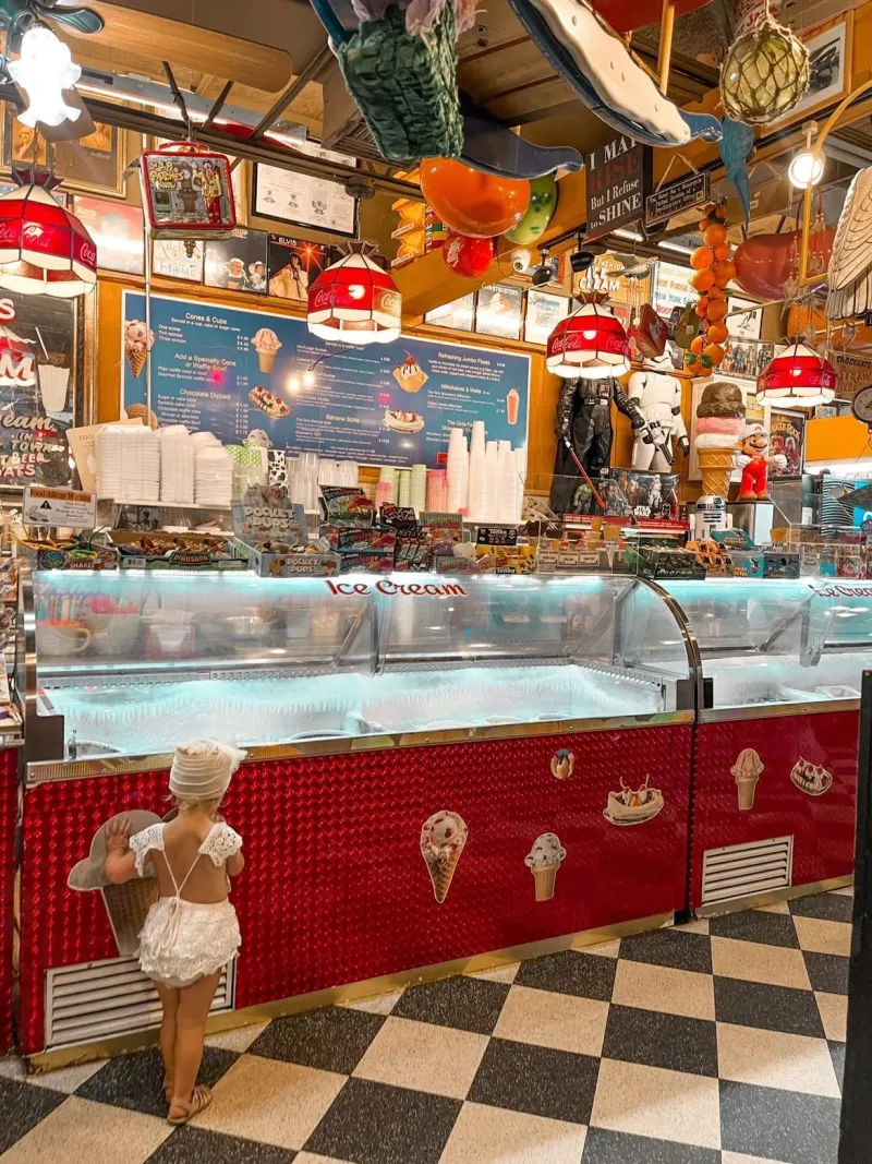Finish With Massive Ice Cream Scoops Worth Photographing