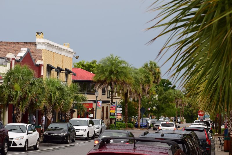 Mount Dora Craft Fair (Mount Dora) - October 24-25