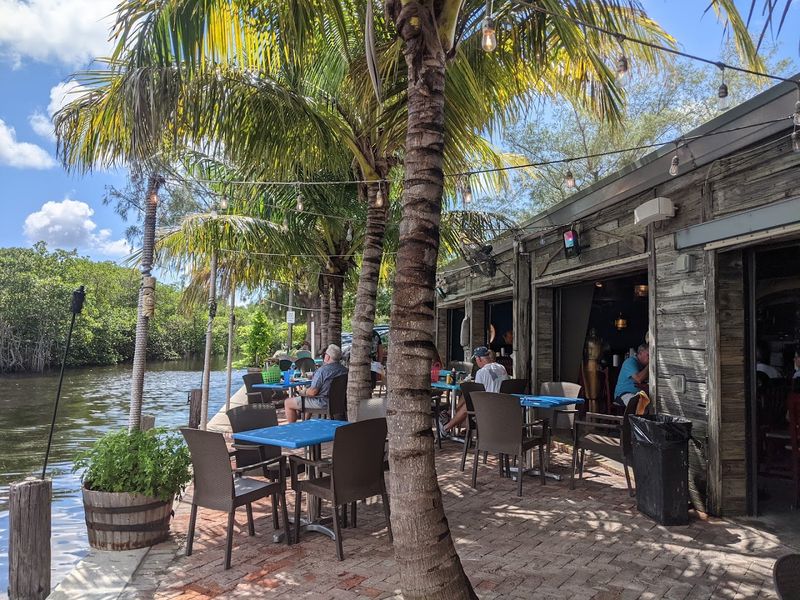 Yucatan Waterfront Bar & Grill (Matlacha)