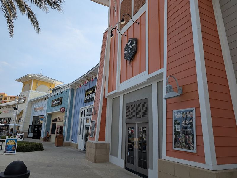 The Yard Milkshake Bar – Panama City Beach