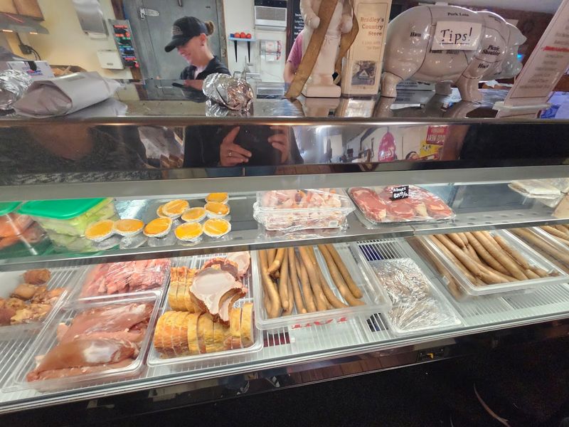 World-Famous Homemade Sausage That Draws Crowds From Everywhere