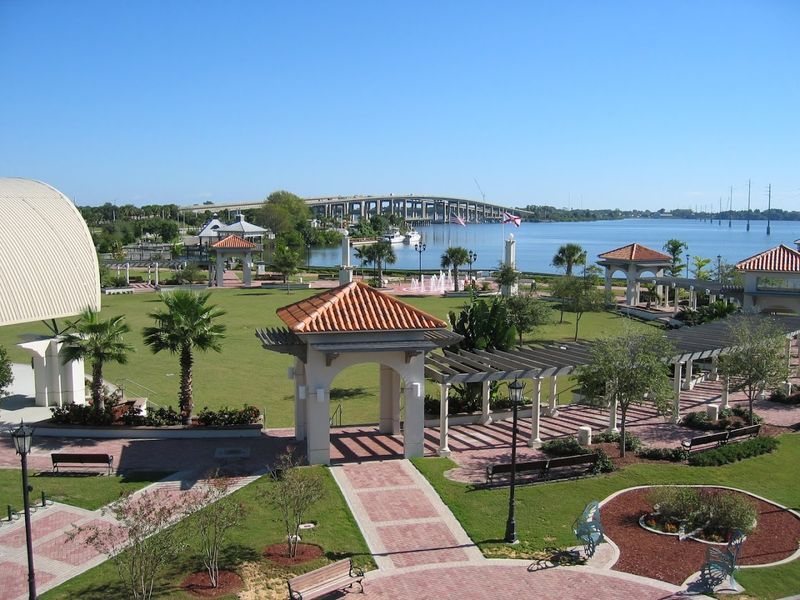 Riverfront Park Along the Indian River