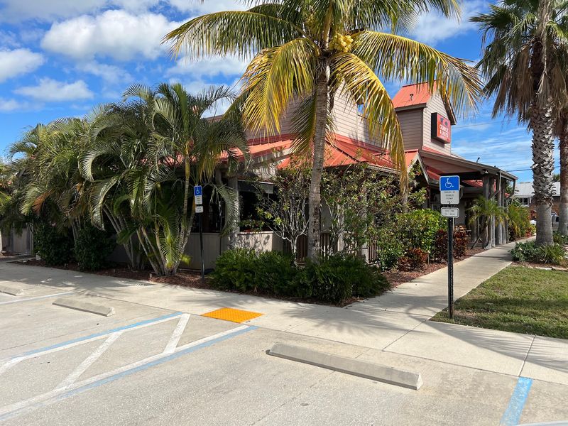 Outdoor Seating Perfect For Florida Weather