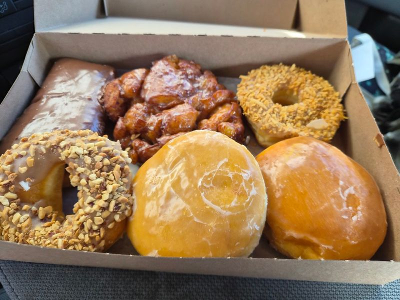 Hole In One Donuts (Tampa)