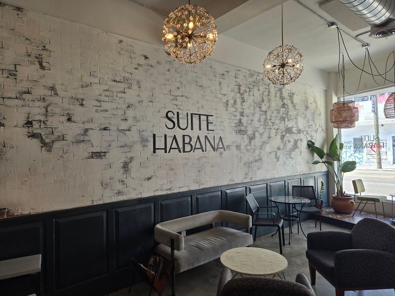 Suite Habana Cafe