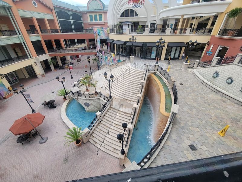 Those Broken Escalators Nobody Fixed