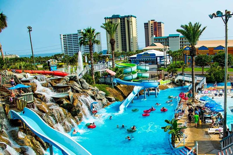 Big Kahuna’s Water & Adventure Park (Destin)