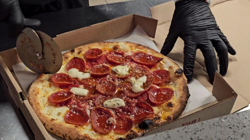 V Pizza & Tap Room - Lake Buena Vista (Orlando)