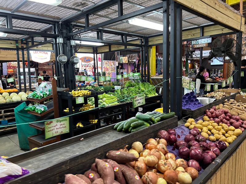Yellow Green Farmers Market (Hollywood)