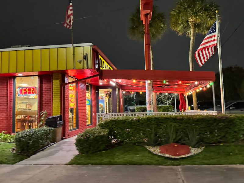 Dandee Donut Factory (Pompano Beach)