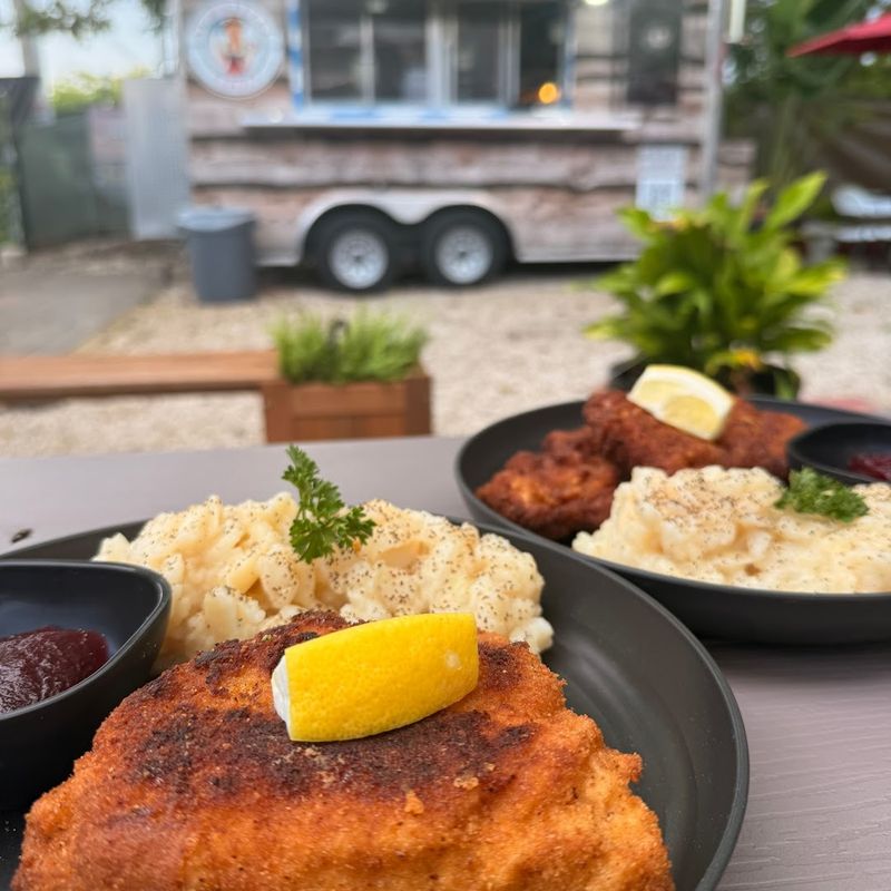 Schnitzel Spot (Miami)