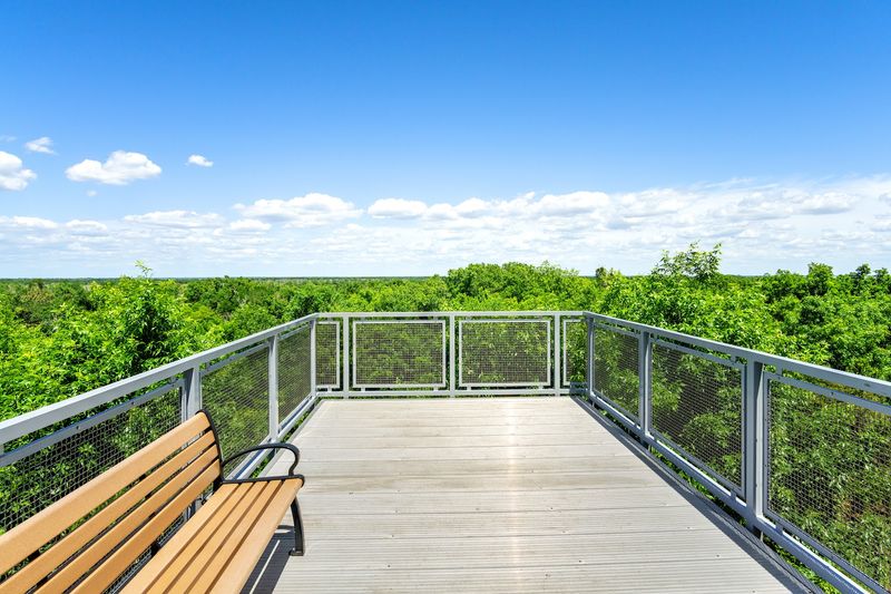 Green Mountain Scenic Overlook & Lake Apopka Loop Access