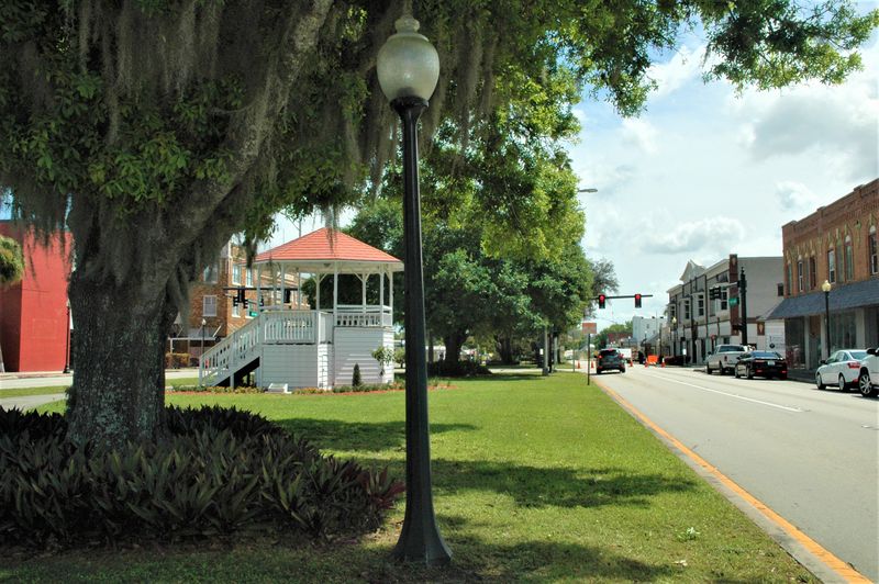 Housing Costs That Won't Empty Your Retirement Fund