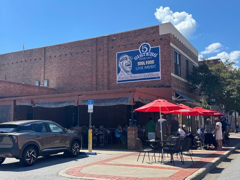 Five Sisters Blues Cafe