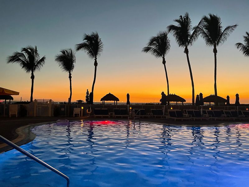 Pink Shell Beach Resort & Marina (Fort Myers Beach)