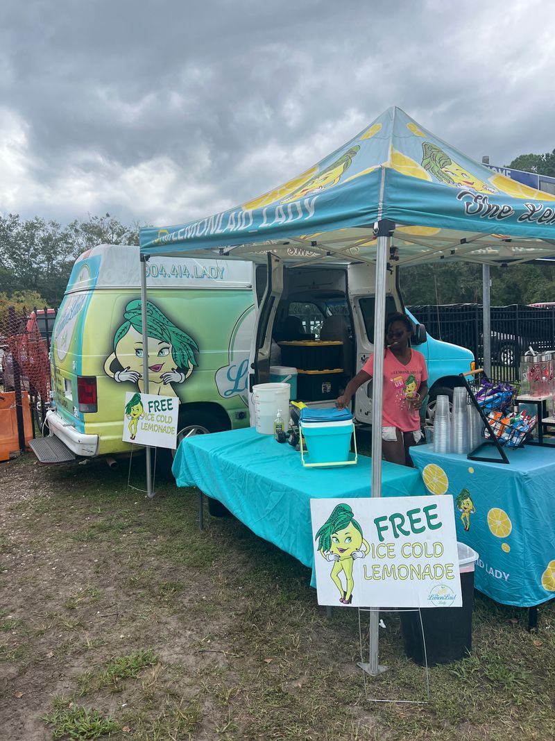 The LemonLaid Lady (Jacksonville)