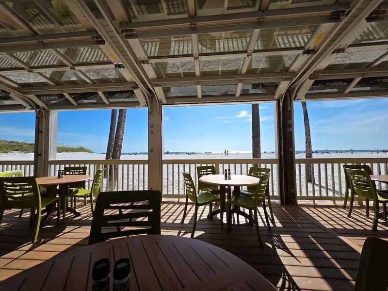 Crabby's Beachside Pavilion – Clearwater Beach