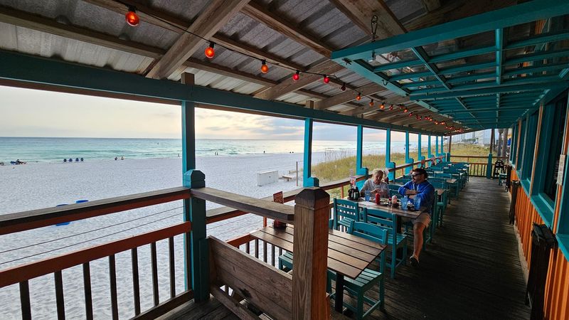 The Back Porch Seafood & Oyster House – Destin